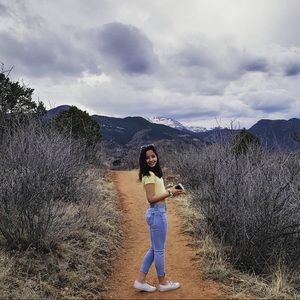 Meet your Posher, Gabby